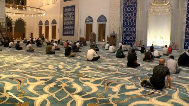 Ayasofya kararı sonrası camilerde şükür duası
