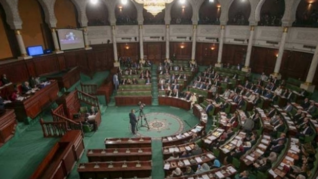 Tunus'ta 'küçültülmüş bir hükümet' önerisi