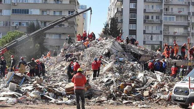 30 kişi hayatını kaybetmişti! İzmir depreminde yıkılan Emrah Apartmanı'na ilişkin iddianame kabul edildi