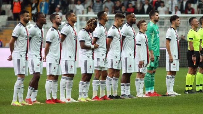 Son dakika: Beşiktaş Adana Demirspor maçı sonunda ortalık karıştı, Rosier kırmızı gördü!