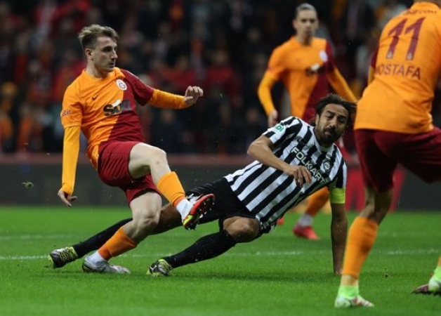 Süper Lig'de Galatasaray ile Altay 2-2 berabere kaldı