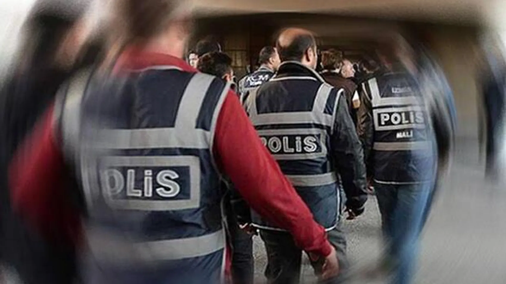 Beyoğlu'nda izinsiz yürüyüşe 83 gözaltı