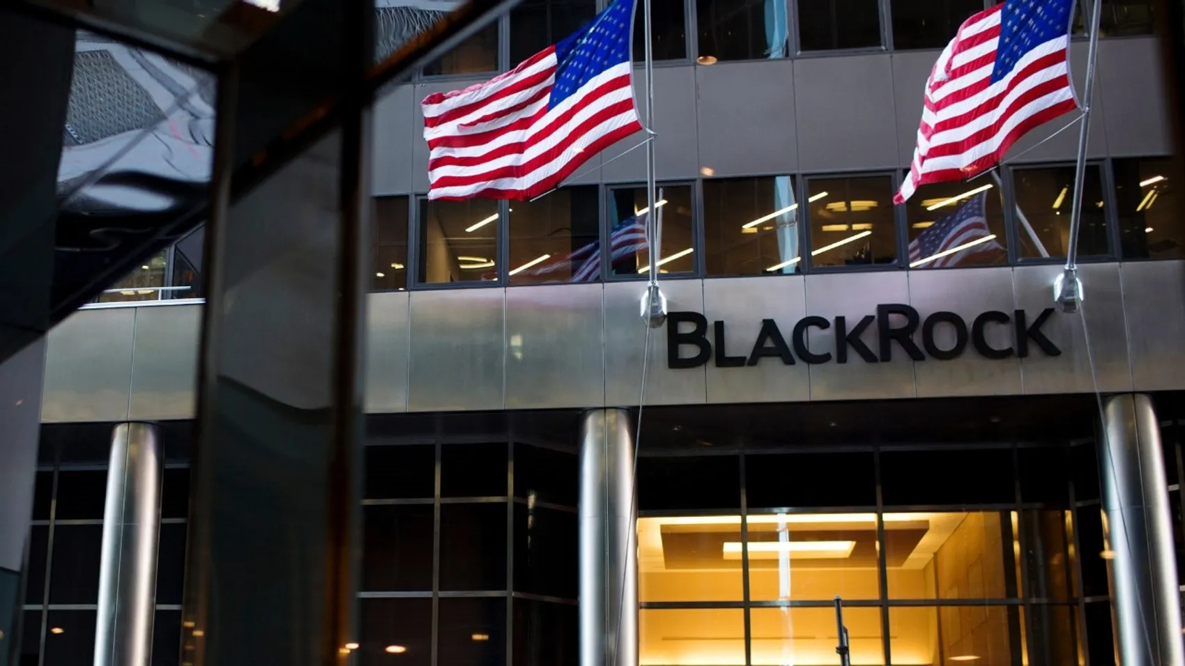 BlackRock 10 trilyon dolar ile rekor varlığa ulaştı