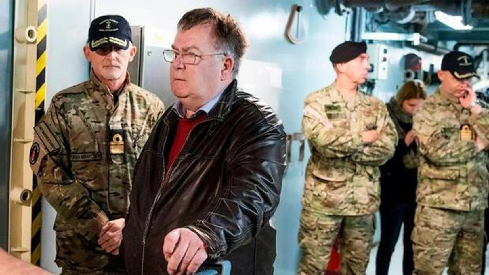 Danimarka'da eski Savunma Bakanı'na vatana ihanet davası açıldı