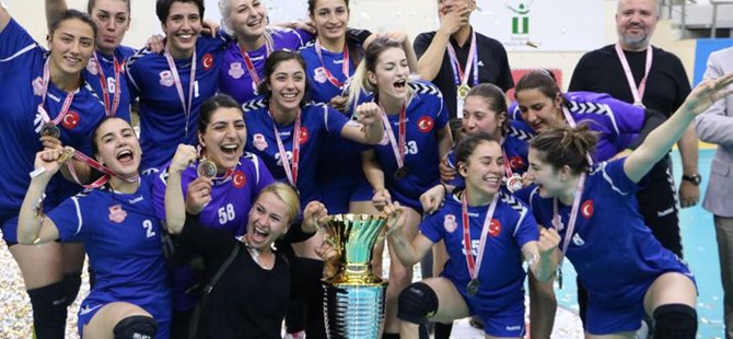 Hentbolda Kadınlar Türkiye Kupası Muratpaşa Belediyesi'nin