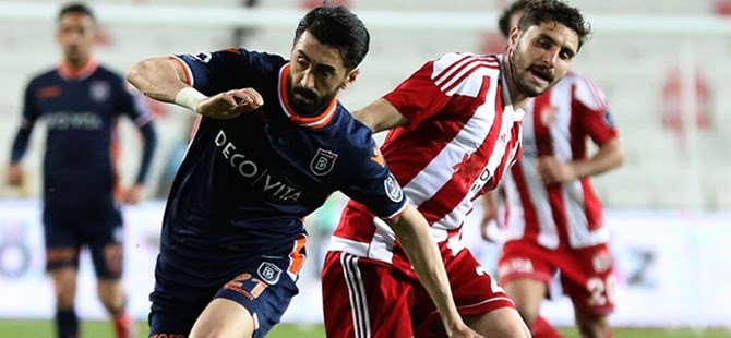 Medipol Başakşehir 4 maçta çöktü