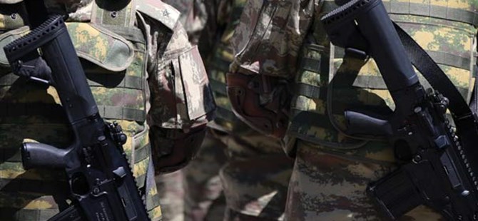 Şırnak'ta PKK'lı teröristlerle çatışma: 2 asker yaralı