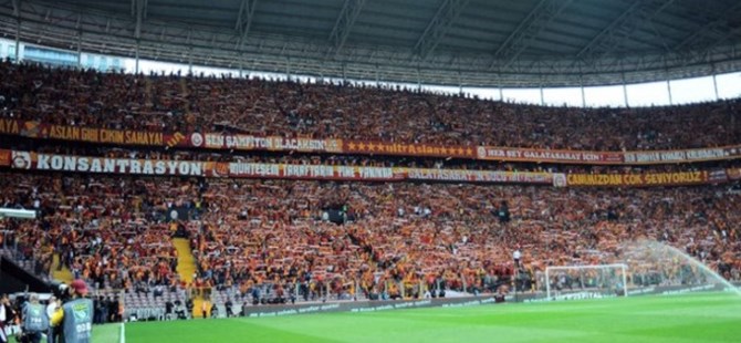 Galatasaray Türk Telekom Stadı'nda seyirci rekoru kırdı