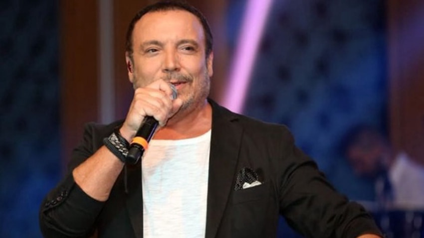 Şarkıcı Cenk Eren Bağ-Kur'dan emekli oldu